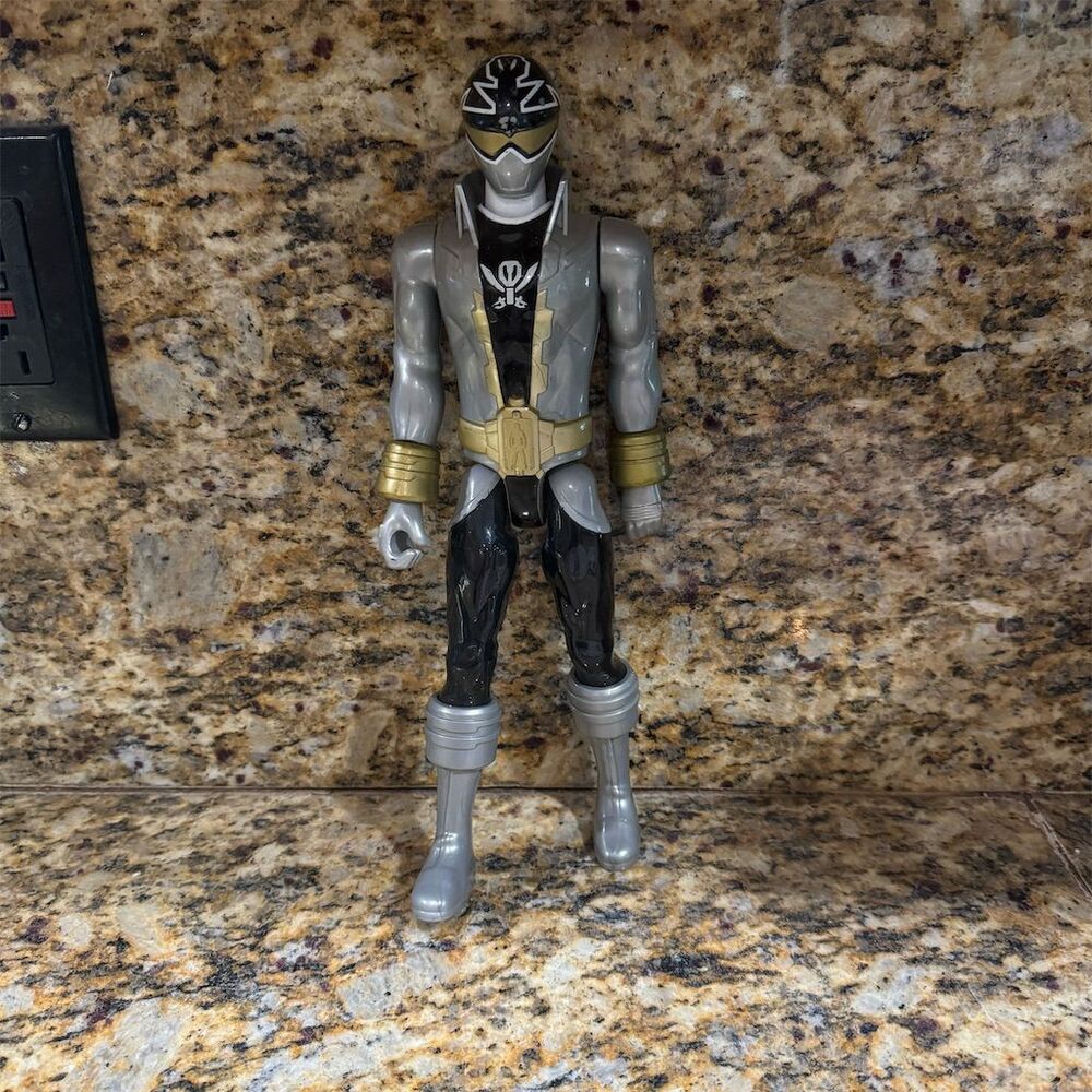 Power Rangers Super Megaforce 12" Silver Ranger Action Figure Bandai - Picture 2 of 11